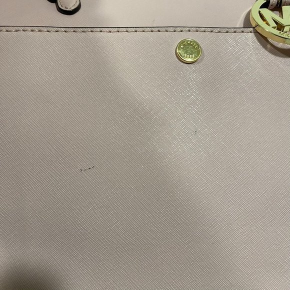 Michael Kors Jet Set Medium Saffiano Leather Tote Pink - Picture 4 of 12